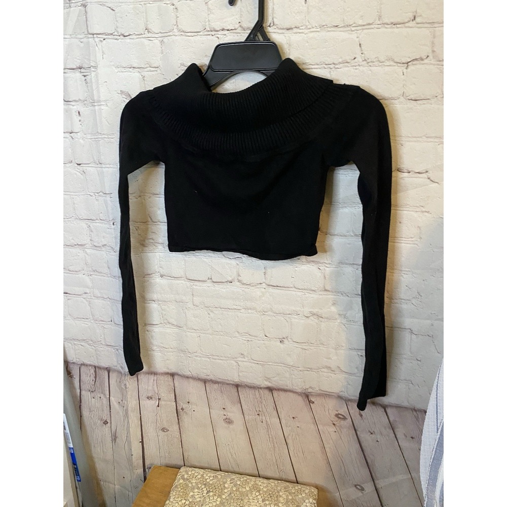 women Black Crop Top Size Small
